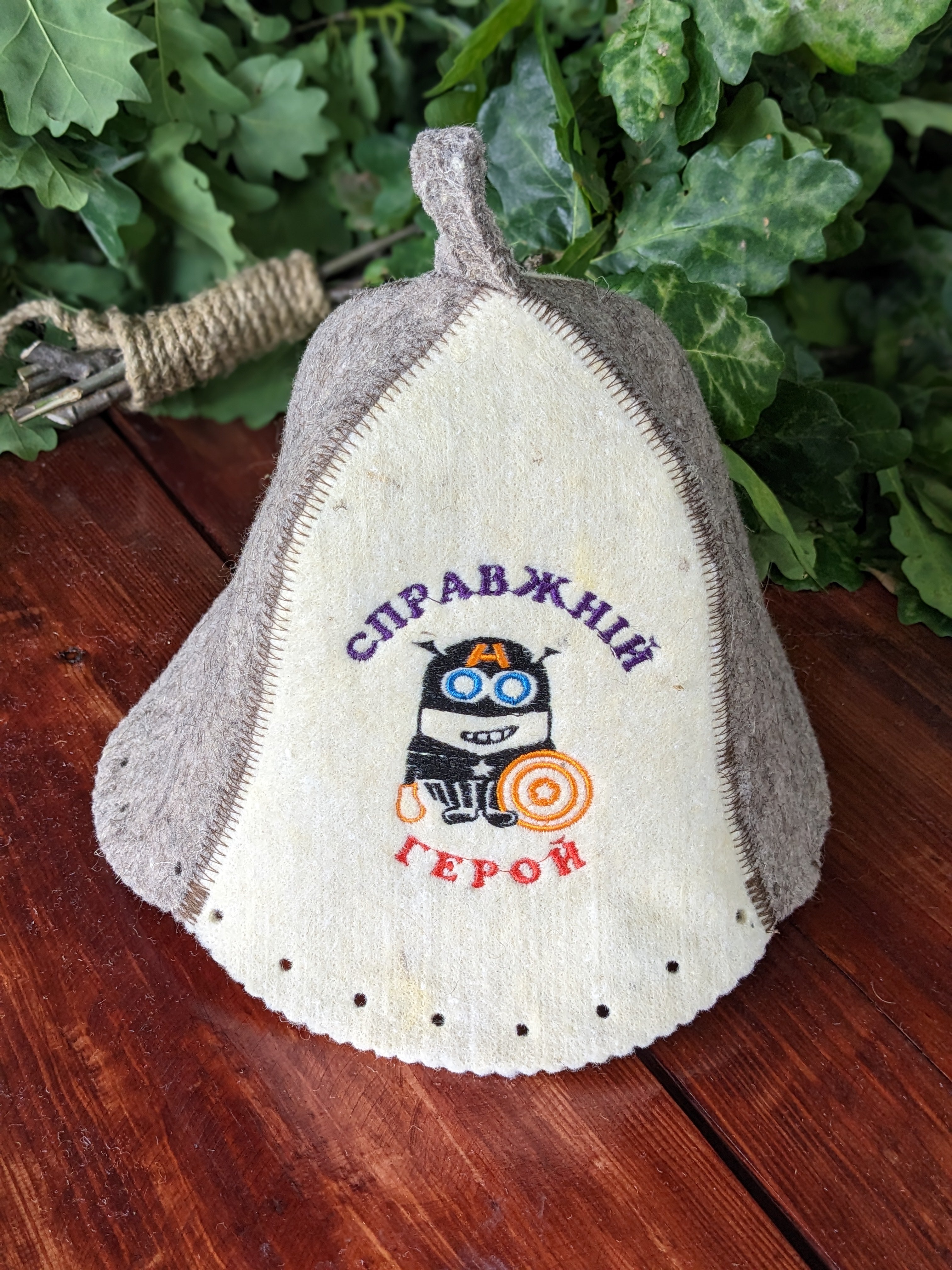 Sauna Hat “Real Hero” – Natural Wool Felt