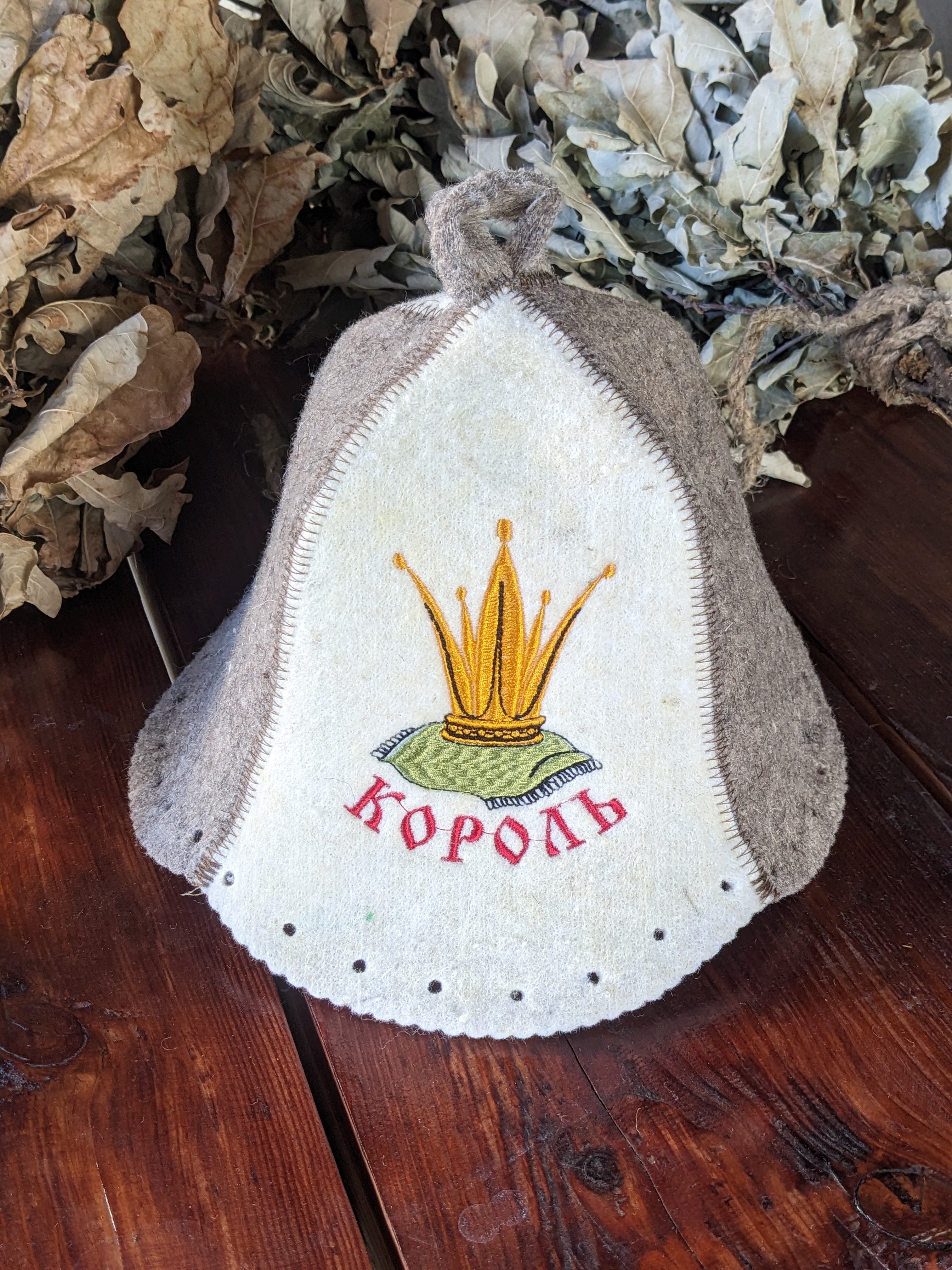 Sauna Hat “King” – Natural Wool Felt